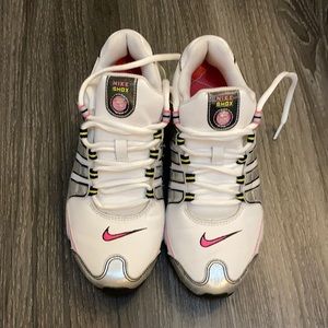 Nike Shox women’s 7.5